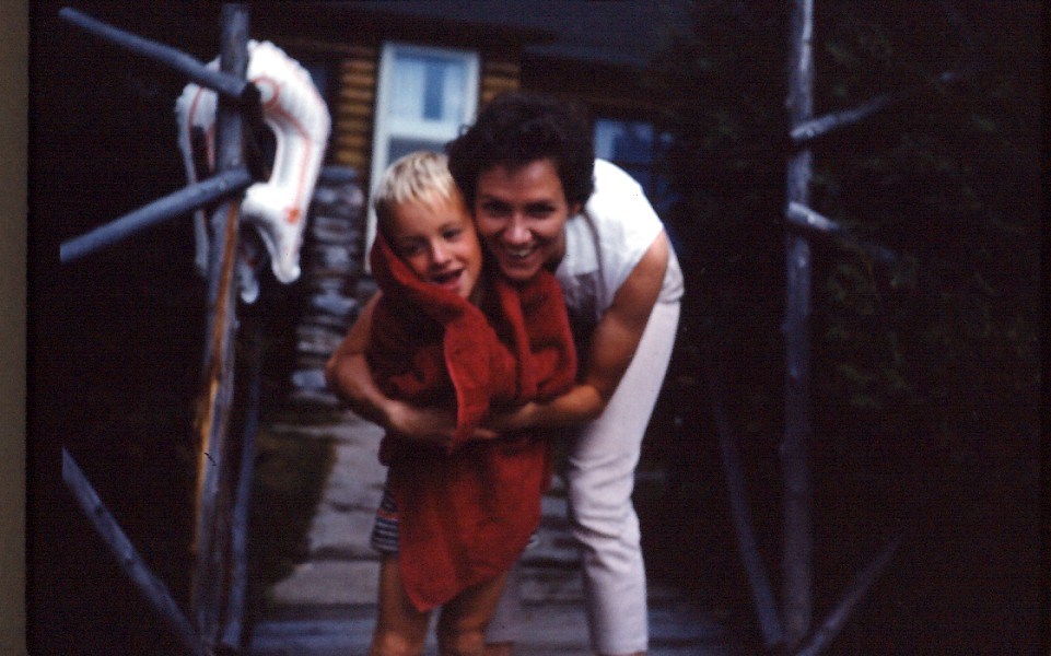 10256881_767326013317877_1405377654107697106_o